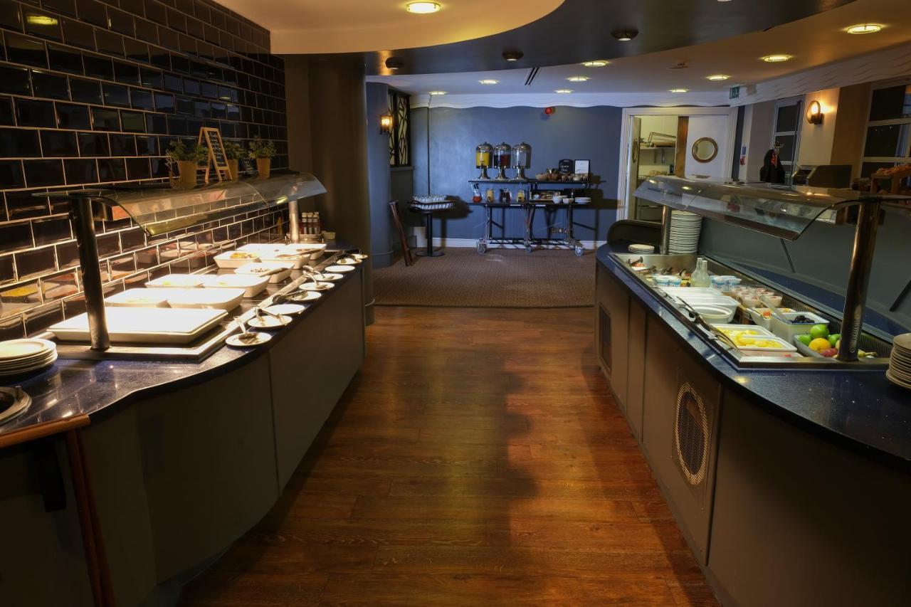 皇冠假日利物浦约翰·列侬机场酒店&度假村 外观 照片